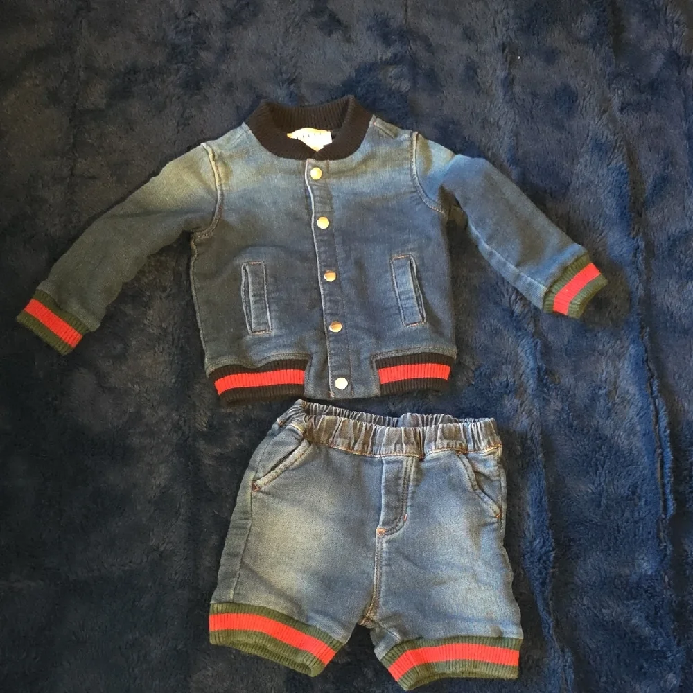 Gucci Kids Blue Jean Jacket and Shorts Set with Red and Green Accents - Picture 1 of 10